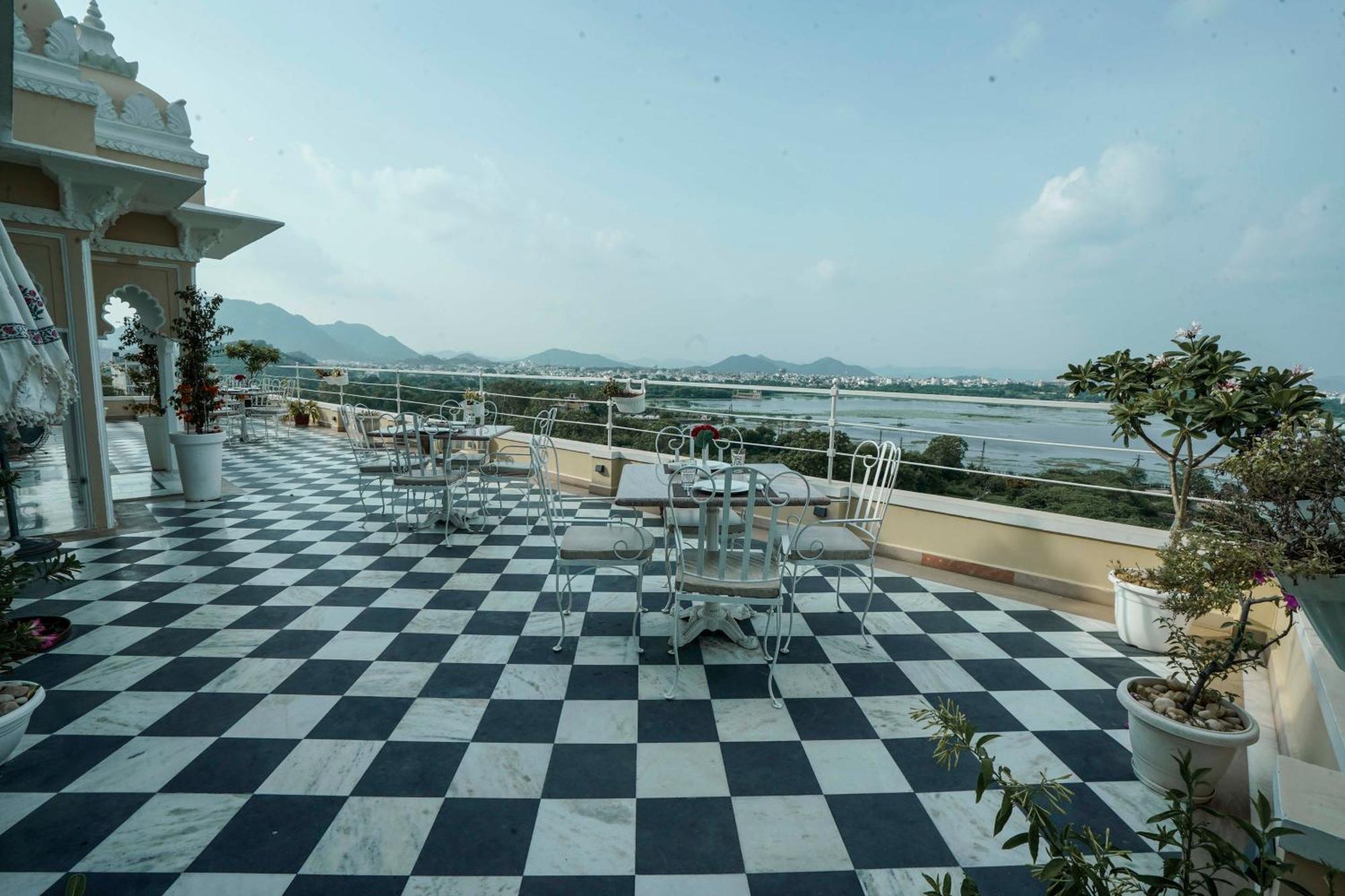 Burj Baneria - A Boutique Homestay Udaipur Exterior photo