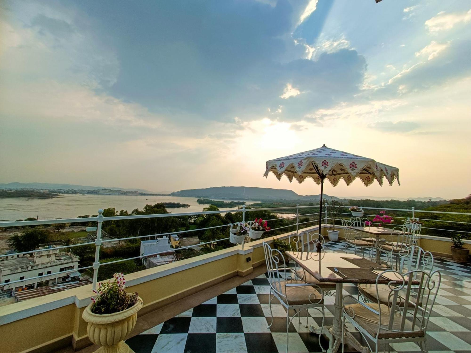 Burj Baneria - A Boutique Homestay Udaipur Exterior photo